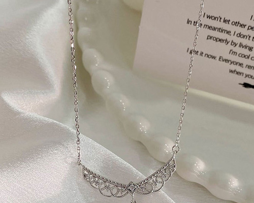 925シルバー 天使デザインメダルペンダント シルバー925 高見え レトロ レース 天使の羽 チャーム ペダント