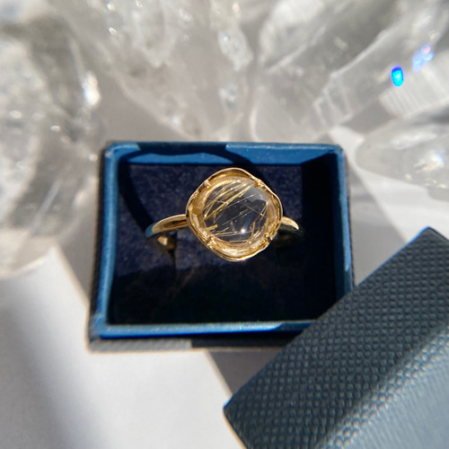 天然ルチルクォーツリング 11号 原石から磨いた1点ものジュエリー