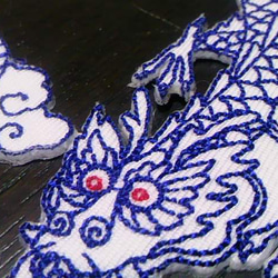 縁取り刺繍中国竜ワッペン/辰 2枚目の画像