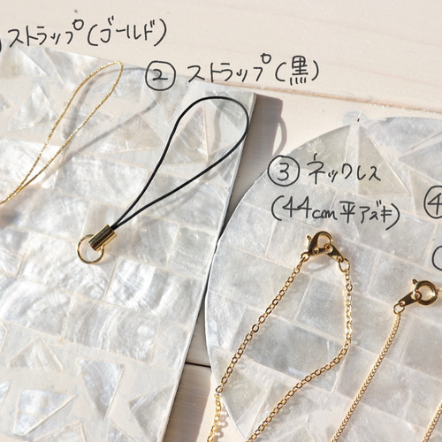 カヤページです。レジン ペンダント キーホルダー 猫 カヤページ