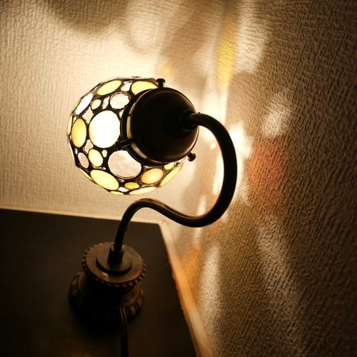 専用出品です☆卓上ランプ、ミラー、グラス ✴︎:.｡陽だまりのミモザ ステンドグラスのミニグースネックランプ