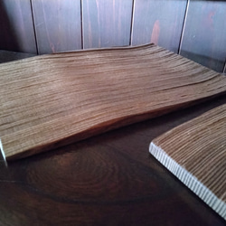 神代杉・一木3枚組の銘々皿〜へぎ板〜自然木ディスプレイにも♪ 9枚目の画像