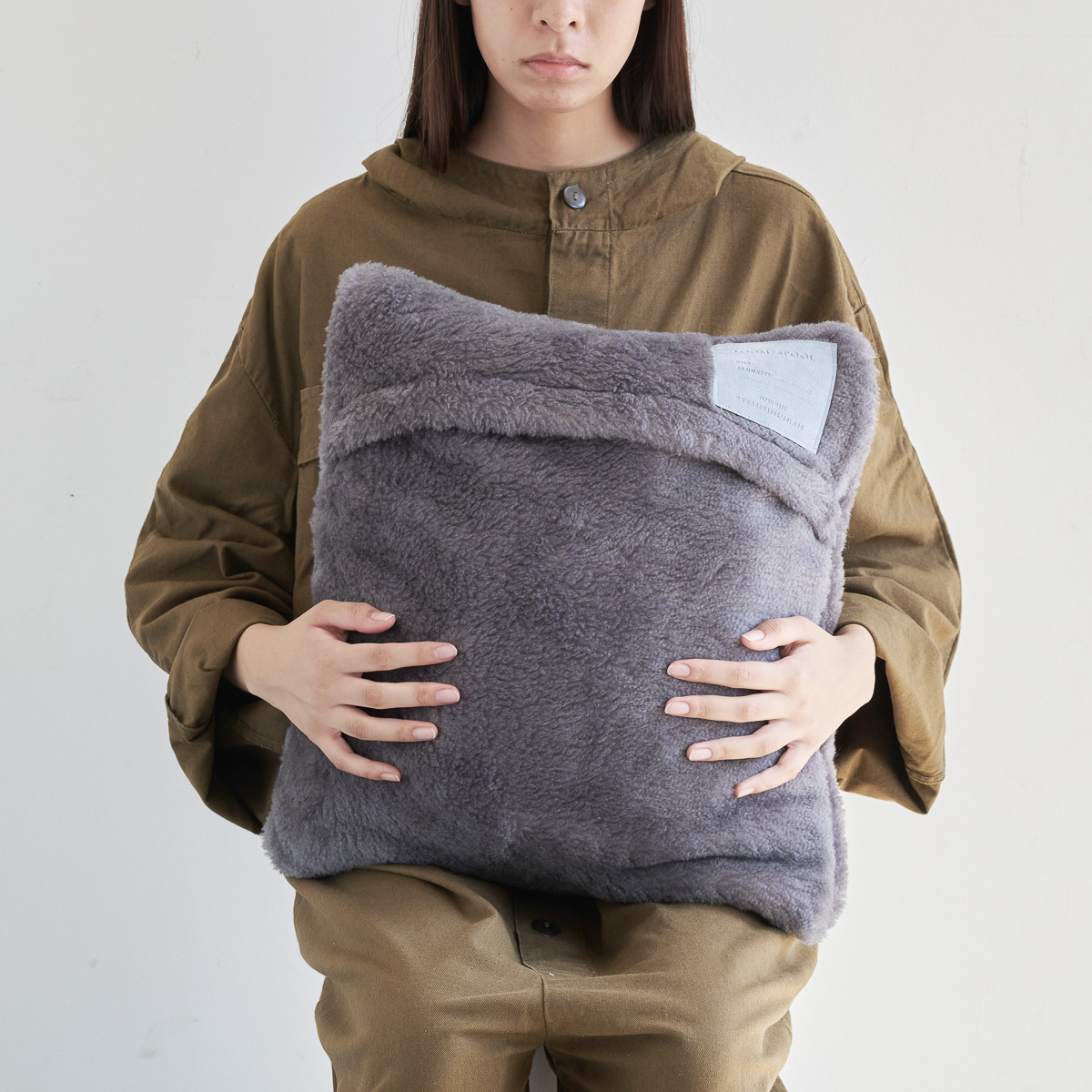 軽くて暖かい メリノウール【SERENE】ウール クッションカバー 毛布 LP