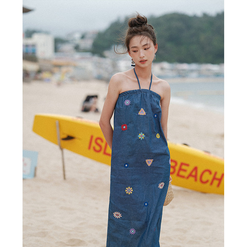 夏 刺繍 デニムワンピース セクシー バックオープン ジャン
