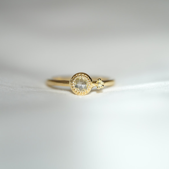 [送料当方負担] K18 Round Rose cut Dia. ring with bud(0.194ct,R077) 1枚目の画像