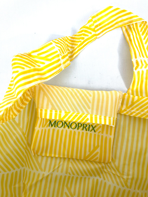【MONOPRIX】モノプリーエコバッグ/ポケット一体型/ポケット付き/折りたたみ/フランス/パリ/簡単/軽い【即納】 4枚目の画像