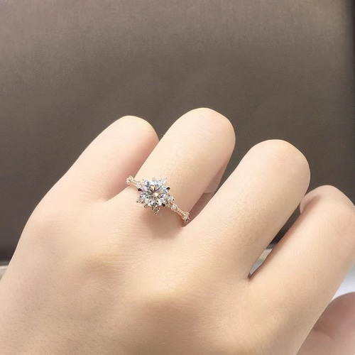 newデザイン】モアサナイト リング K18PG 指輪・リング Worldstone  