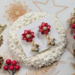 お花の刺繍アクセサリー ビオラ/パンジー pink✕white イヤリング