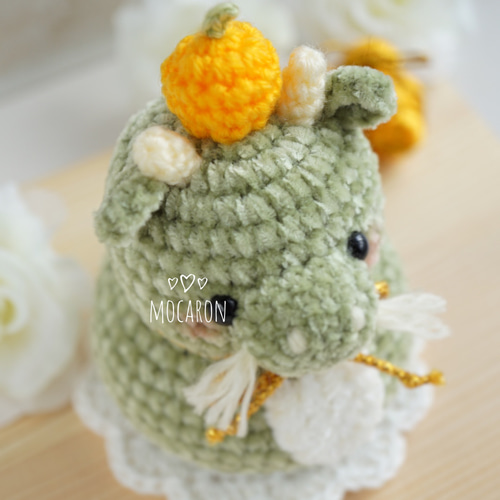 受注】干支［辰］タツ鏡餅 あみぐるみ飾り あみぐるみ mocaron 通販