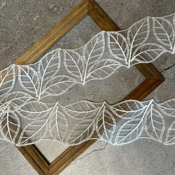 2m レーヨン オーガンジーレース 3枚葉脈柄 モチーフ 日本製 lace-No,180 1枚目の画像