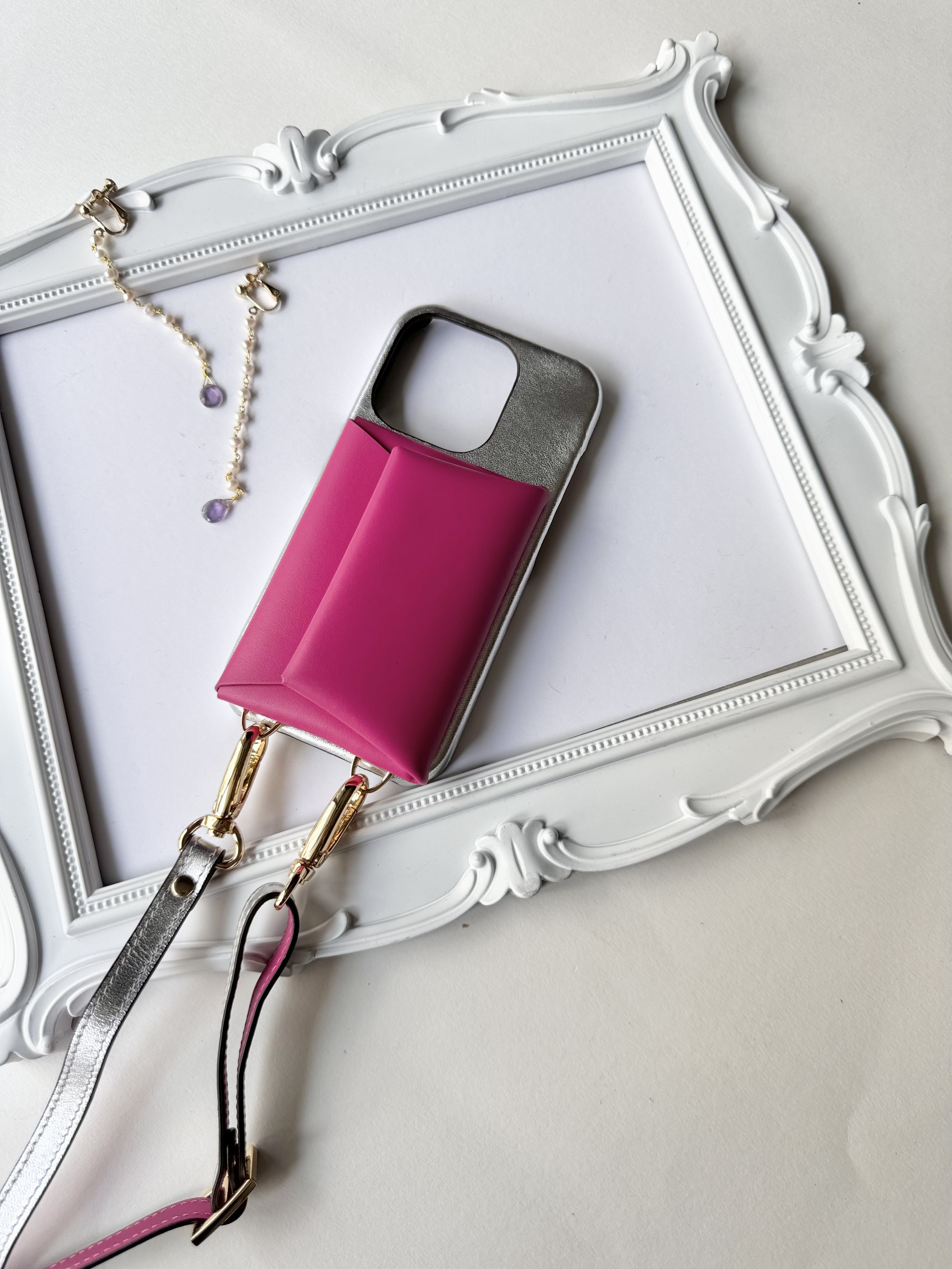 #6 名入れ可｜本革iPhoneショルダーケース（背面収納　スマホショルダー）Silver+Pink