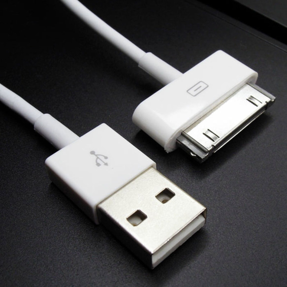 旧型 iPhone iPad iPod 充電器 充電 ケーブル USB 白 1ｍ 1枚目の画像