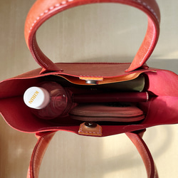 【ワケありな逸品】　イタリアンレザーのトートバッグ　丁度いい大きさ　ピンクのバッグ 6枚目の画像