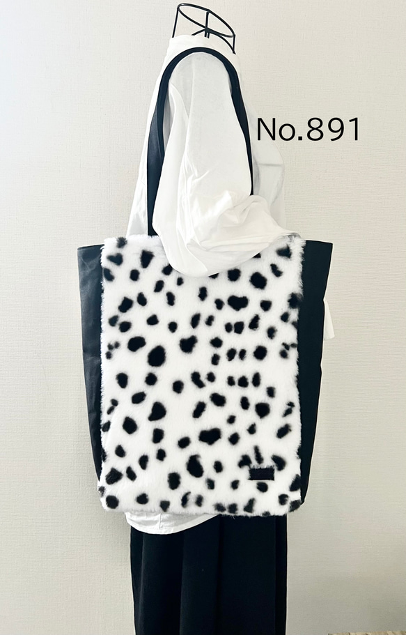 ✳︎ぽん✳︎　7/1まで　メゾンドドルチェ　大人気バッグ　ファー&巾着セット ✳︎ぽん✳︎ 7/1まで メゾンドドルチェ 大人気バッグ ファー