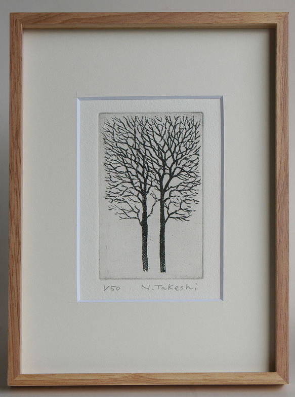 二本の樹・2023/銅版画（額あり） 1枚目の画像