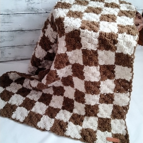 ウール100% 手編み 円形ブランケット／ひざ掛け 敷物 インテリア