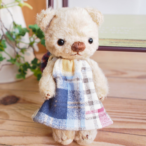 作家クマナミ様 ミニチュア ぬいぐるみ テディベア bear