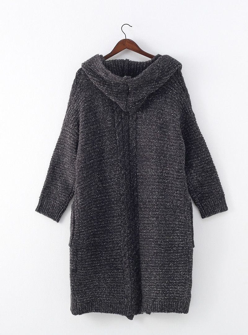 背中のツイストライン入りが珍しい♪アクリルロングカーディガン