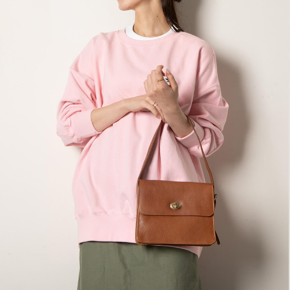 【限量特價】女士真皮手提包，迷你小號單肩包，駝色，HAB028-MO 第17張的照片