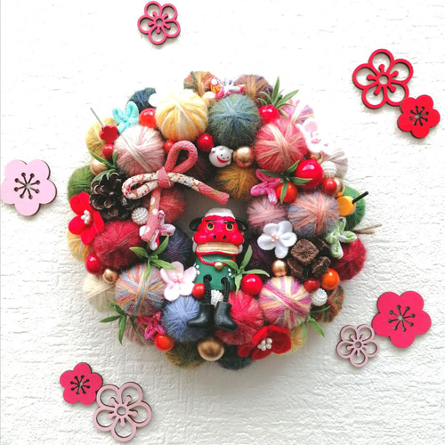 新作2024 カラフルでにっこり❀毛糸玉の正月飾り〈獅子舞〉（小
