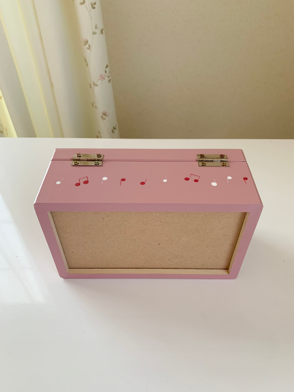 【国産木】ト音記号と華やかなお花たちの木箱♡ピンク　　トールペイント 4枚目の画像