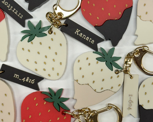 餃*子様 いちごのキーホルダー◎ 餃*子様 いちごのキーホルダー◎ 餃