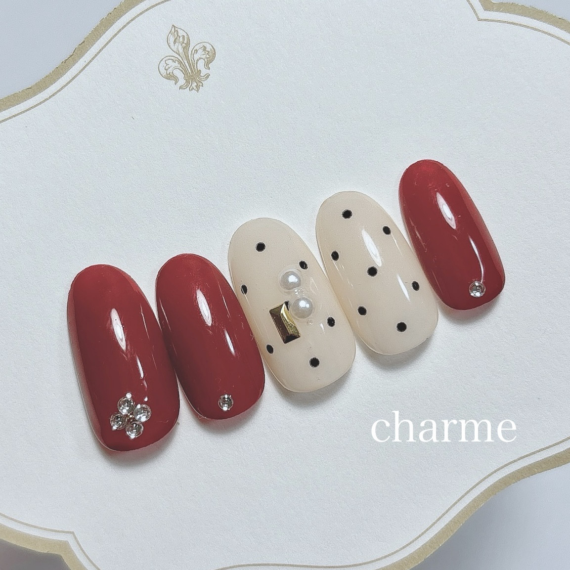 赤ネイル、ドットネイル、パールネイル、ガーリーネイル、ネイルチップ、オーダーネイルチップ
