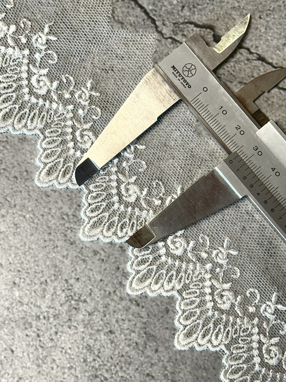 2m レーヨンチュールレース 片耳スカラップ 巻きバラ柄 日本製 lace-No,182 5枚目の画像