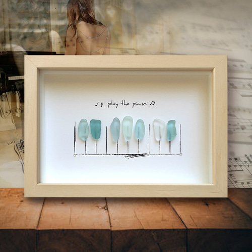 ピアノの鍵盤・白〉シーグラスアート その他アート moon 通販 16986985