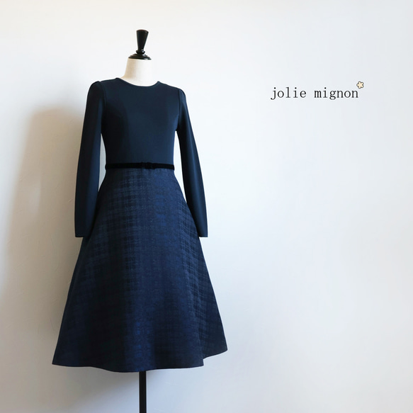 在庫僅か！【選べるデザイン！】 チェックジャガード ドッキングワンピース【ネイビー】 1枚目の画像