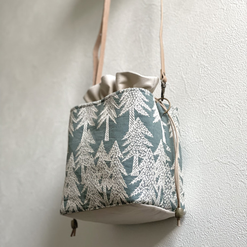 ⚮̈ミナペルホネン land theater ネリオバッグ あおり巾着バッグ  