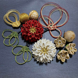 慶結華 ― 雅（C025）｜紅白×赤金水引 髪飾り つまみ細工 成人式