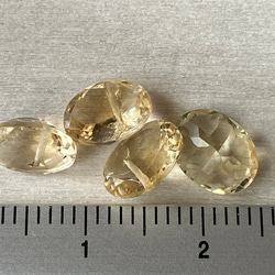 4粒　ハンドメイド素材　天然石ビーズ　宝石質シトリン 2枚目の画像