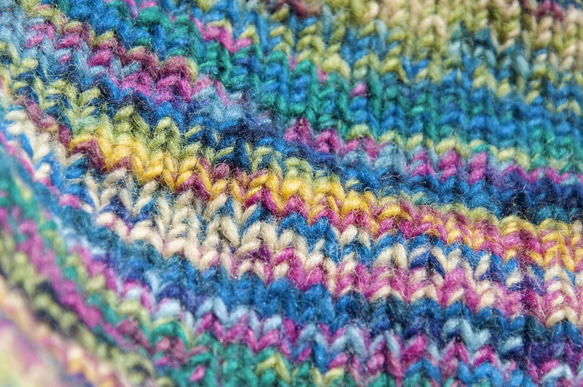 手編みウールスカーフ/ニットスカーフ/かぎ針編みストライプスカーフ/手編みスカーフ - Caixia グラデーション ボヘミアン 10枚目の画像