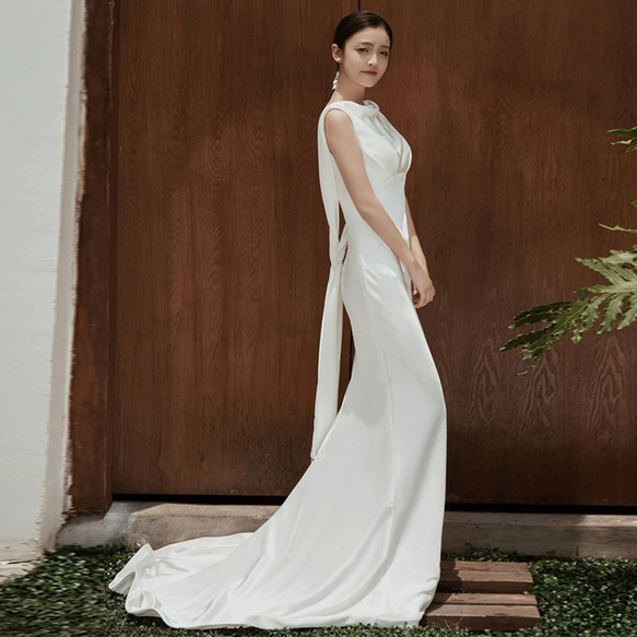 シンプル　リボン　サテン　ウエディングドレス　2次会 バスト ウエスト ヒップ