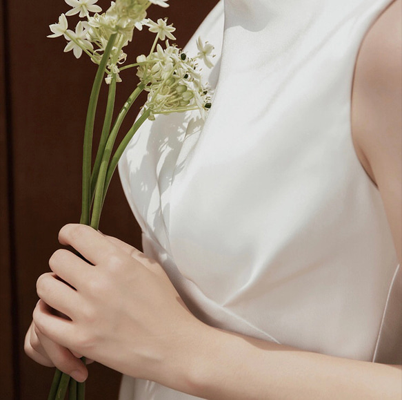 シンプル　リボン　サテン　ウエディングドレス　2次会 バスト ウエスト ヒップ