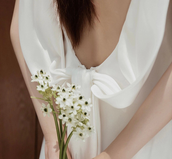 シンプル　リボン　サテン　ウエディングドレス　2次会 バスト ウエスト ヒップ