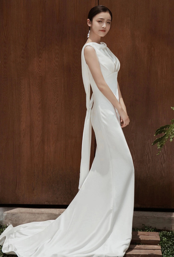 シンプル　リボン　サテン　ウエディングドレス　2次会 バスト ウエスト ヒップ