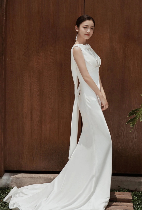 シンプル　リボン　サテン　ウエディングドレス　2次会 バスト ウエスト ヒップ