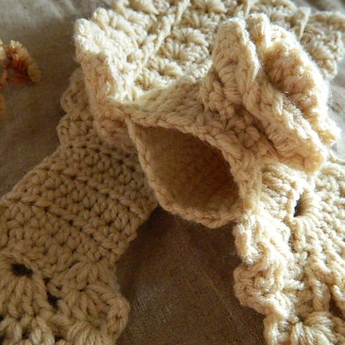 手編みのクロッシェマフラー かぎ針編み 薔薇 ヴィンテージ その他素材