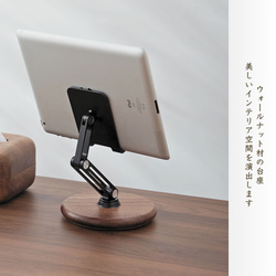 可動式 スマホスタンド 木製 無垢の木 ipadスタンド  木製 タブレットスタンド  ３つの軸 360度回転機能 3枚目の画像
