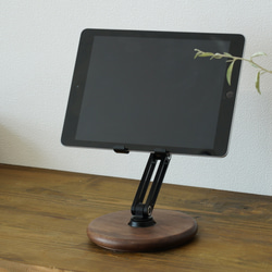 可動式 スマホスタンド 木製 無垢の木 ipadスタンド  木製 タブレットスタンド  ３つの軸 360度回転機能 8枚目の画像