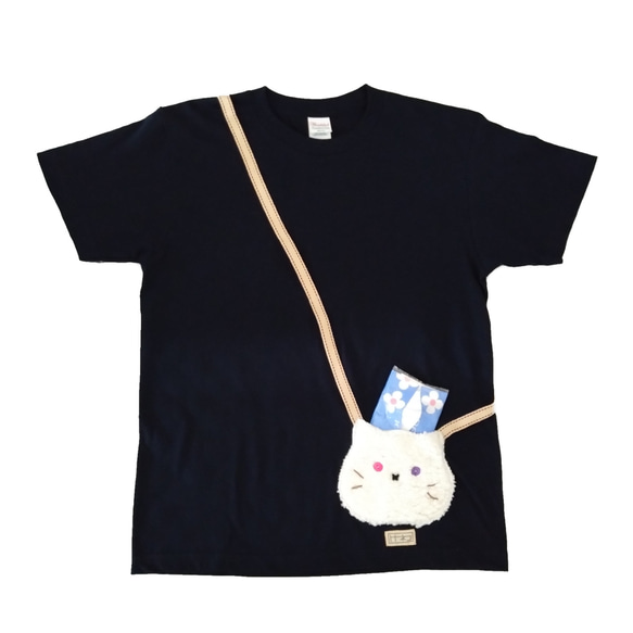 手触りもこもこ！白猫のポシェット風ポケット付きTシャツ　ネイビー　【トトネコ】 2枚目の画像