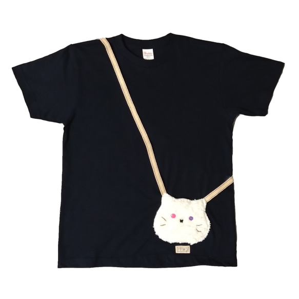 手触りもこもこ！白猫のポシェット風ポケット付きTシャツ　ネイビー　【トトネコ】 3枚目の画像