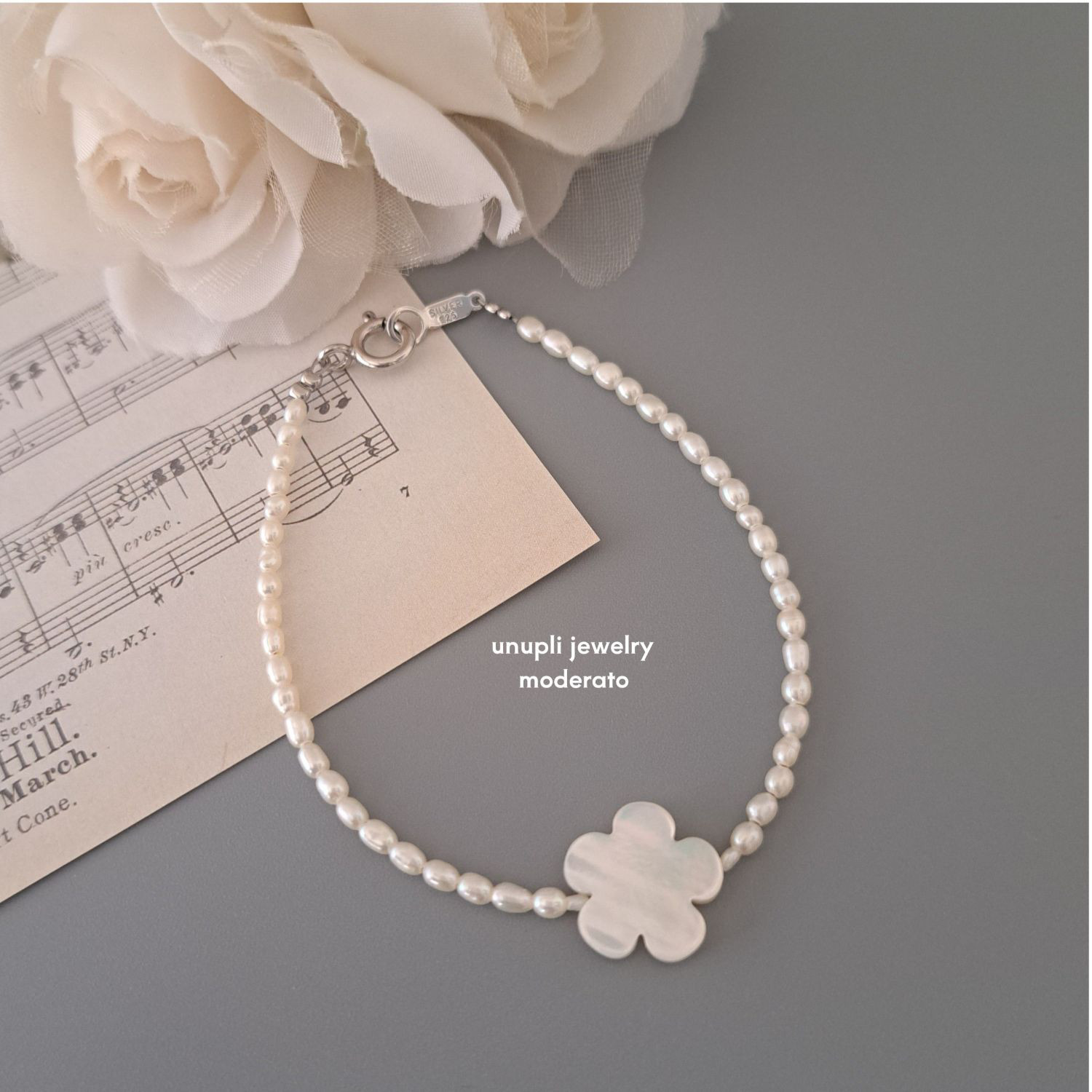 【Flower】花型マザーオブパール×淡水パールブレスレット　MBL704