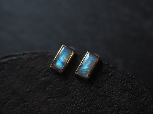 white labradorite brass pierce (kau) 3枚目の画像