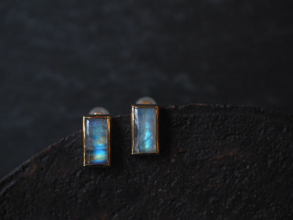 white labradorite brass pierce (kau) 2枚目の画像