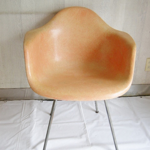 イームズ アーム シェル ゼニス ・ ビックマウント X ベース