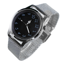 小心不要看錯時間手錶 藍色數字及米蘭錶帶 個性化手錶 全球免運 第3張的照片