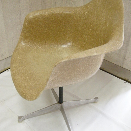 □　イームズ 　アーム　シェル　・　コンタクト　ベース　/　ビンテージ　□ □ イームズ アーム シェル ・ コンタクト ベース / ビンテージ